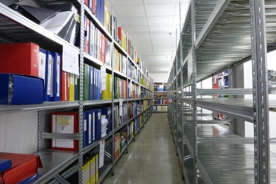 Метален складов стелаж поцинкован с 7 рафта H250хL90хD50 (200 кг на рафт)